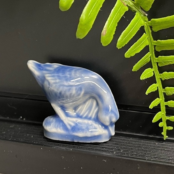 Red Rose Tea Other - Wade Whimsie Blue Goose Figurine Collectibles